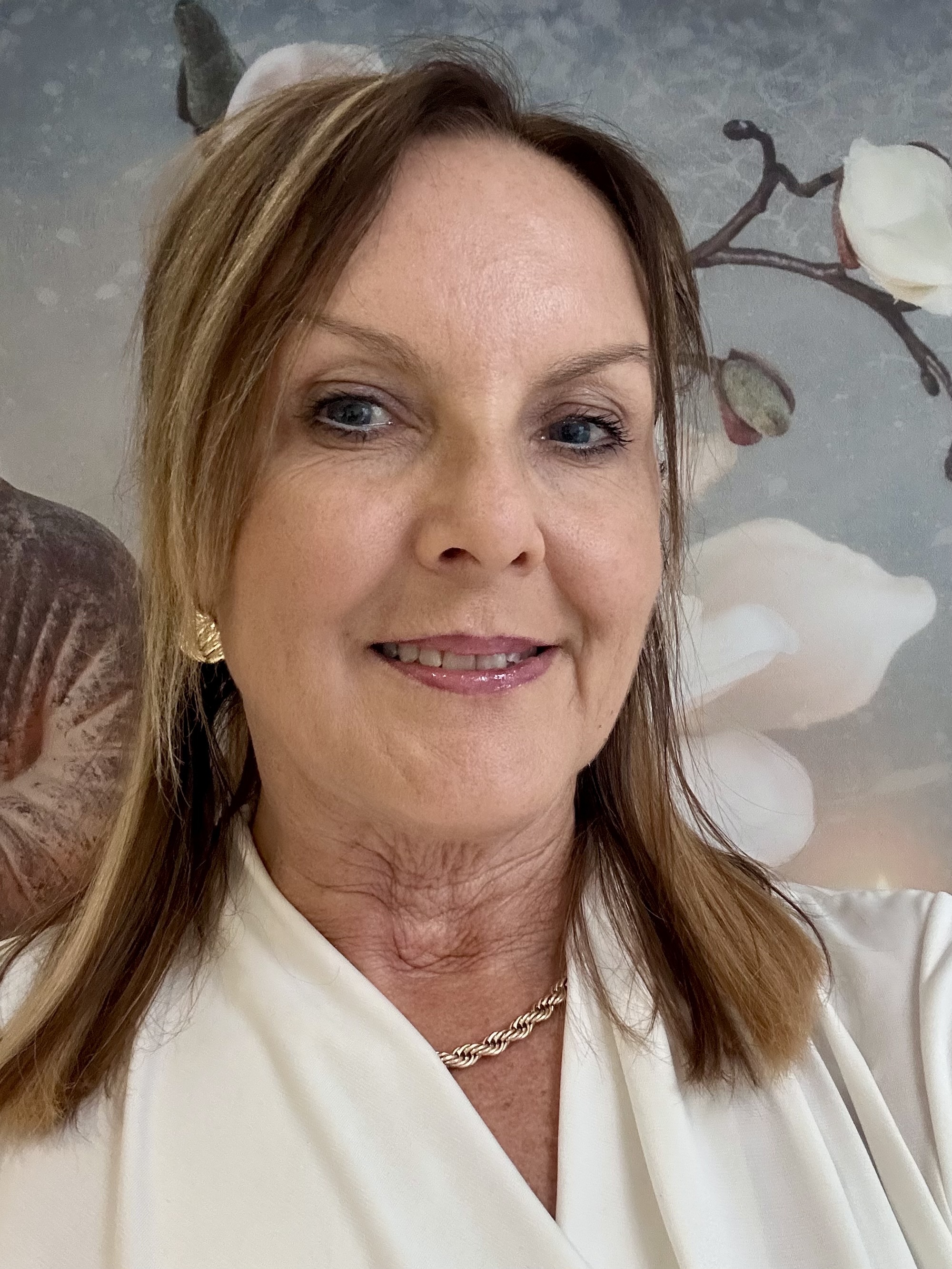 Ashling Golding - Trainee Psychotherapist